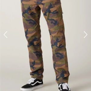 686 Men’s Everywhere Pant Slim Fit